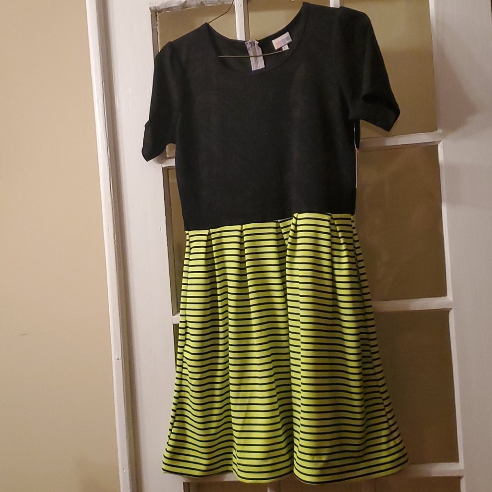 NWT Lularoe Amelia dress
